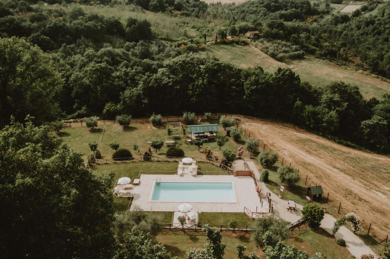 Collelungo  Agriturismo Tenuta Capitolini מראה חיצוני תמונה